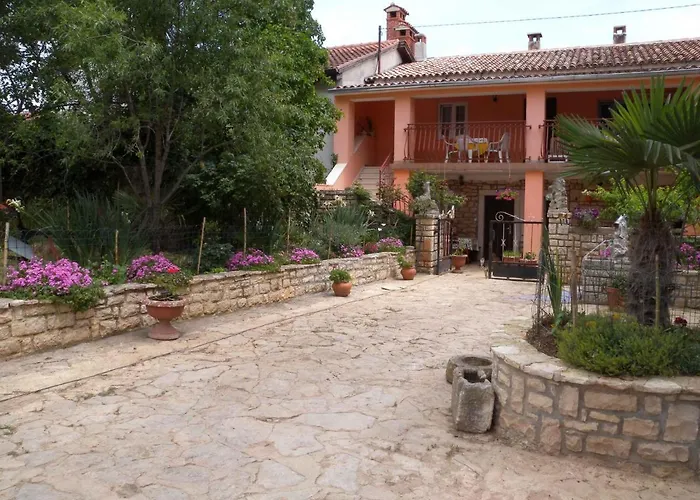 In - Istrien 11648 *